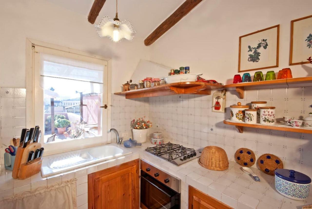 Attico In Centro Con Vista Della Torre - Cozy Penthouse Facing To The Tower Apartment Oristano Exterior photo